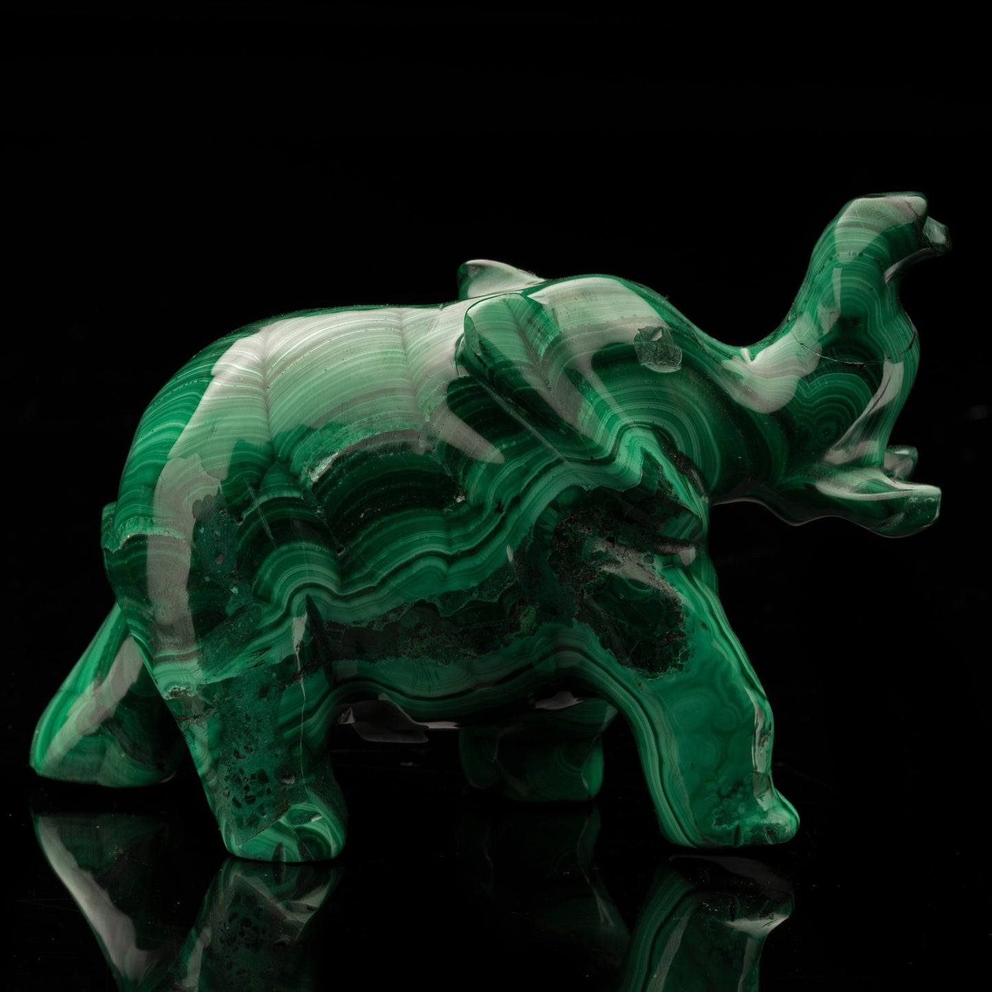Malachite Carving – Elephant // 438 Grams