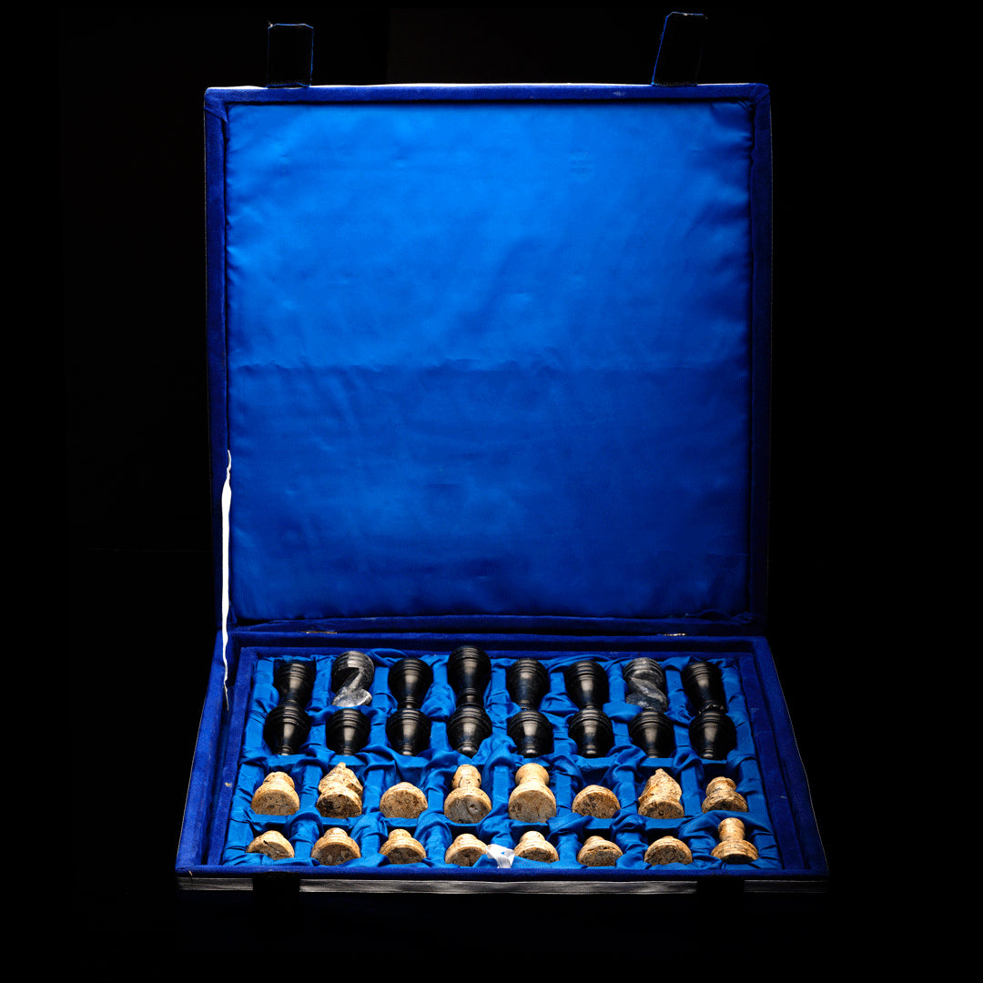 Hand-Carved Onyx Chess Set With Velvet Case