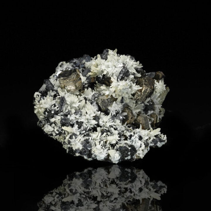 1299_Pyritite_Galena_and_Quartz_7500_2.jpg