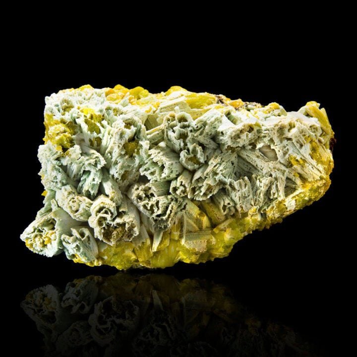 A1163_Plumbogummite_after_Pyromorphite_0