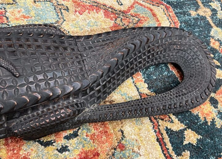 Wooden Crocodile with Offering Chamber - Image 5