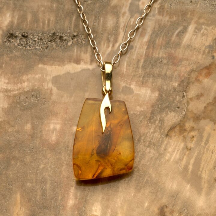 Amber Pendant With Lepidopteran // 1.62 Grams - Image 2