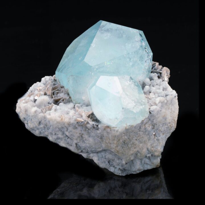 Aquamarine on Muscovite // 297 Grams - Image 3