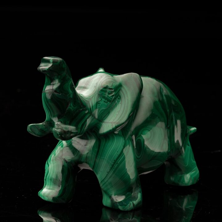 Malachite Carving – Elephant // 438 Grams - Image 4