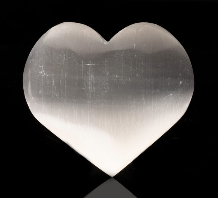 Genuine Hand‑Carved Selenite Heart – Natural Calming Crystal