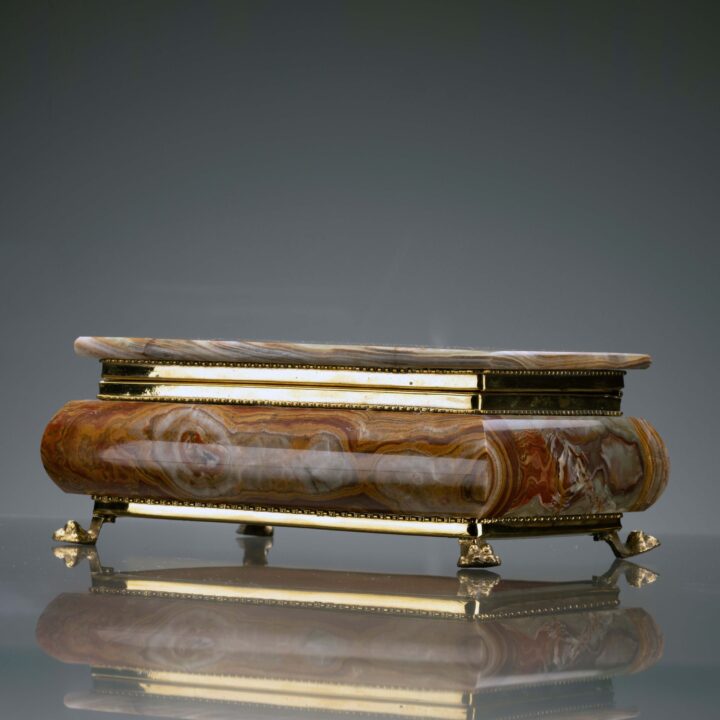 Banded Onyx Jewelry Box - Image 5
