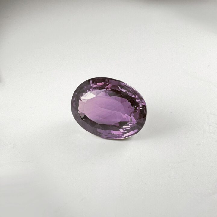 GIA Certified 9.85 Carat Natural Color Change Alexandrite - Image 7