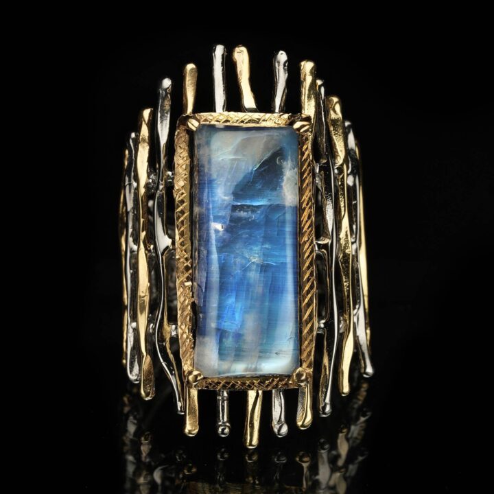 Spectrolite and Silver Ring - 16g