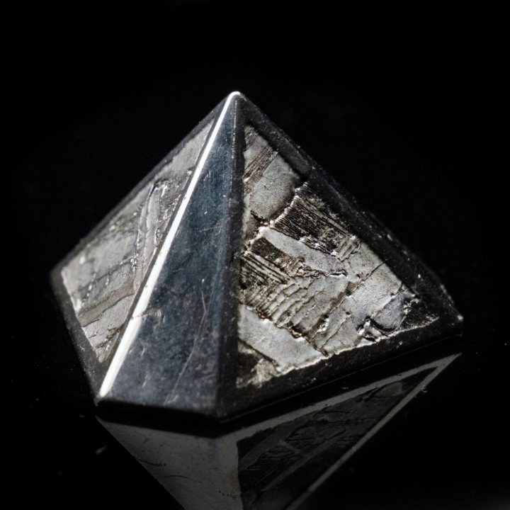 Authentic Muonionalusta Meteorite Pyramid from Sweden - 44 Grams