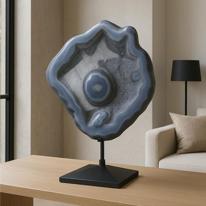 Agate Slice in palce