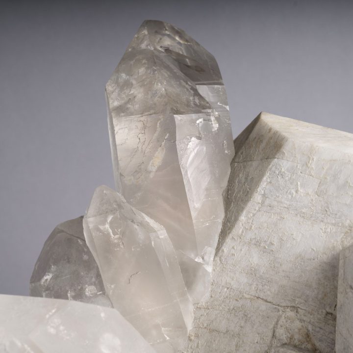 Quartz on Feldspar – Natural Crystal Cluster from Pakistan
