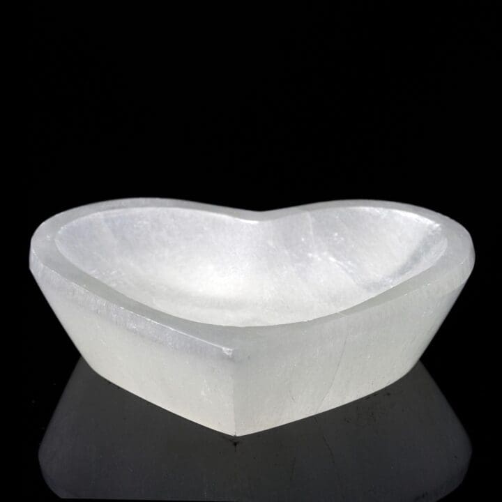 Heart Shaped Hand-Carved Selenite Dish - Image 3