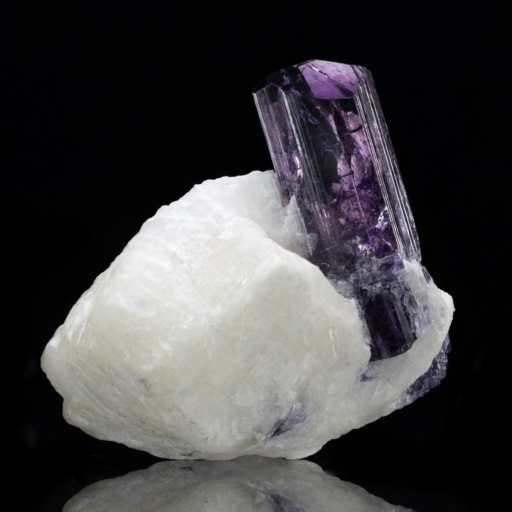 Scapolite on Marble - 88g - Image 3