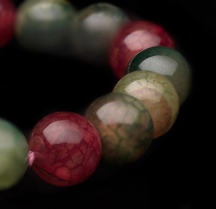 Dyed Crackle Agate Bracelet - Image 2