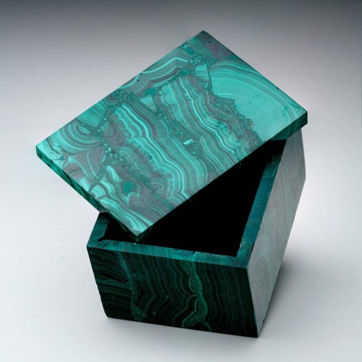Hand-Carved Malachite Decorative Box IV - Image 5