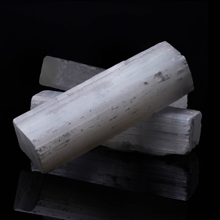 Natural Selenite Crystal Wand from Morocco – Cleansing Healing Tool - Image 2