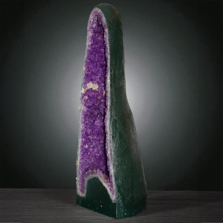 Amethyst cathedral geode with Calcite – angled side view