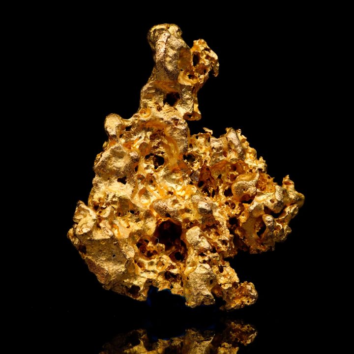 Front view of Crystallized Gold – Mockingbird Mine, California – 8.45 g.