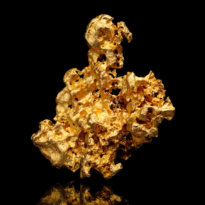 Side profile of Crystallized Gold – Mockingbird Mine, California – 8.45 g.