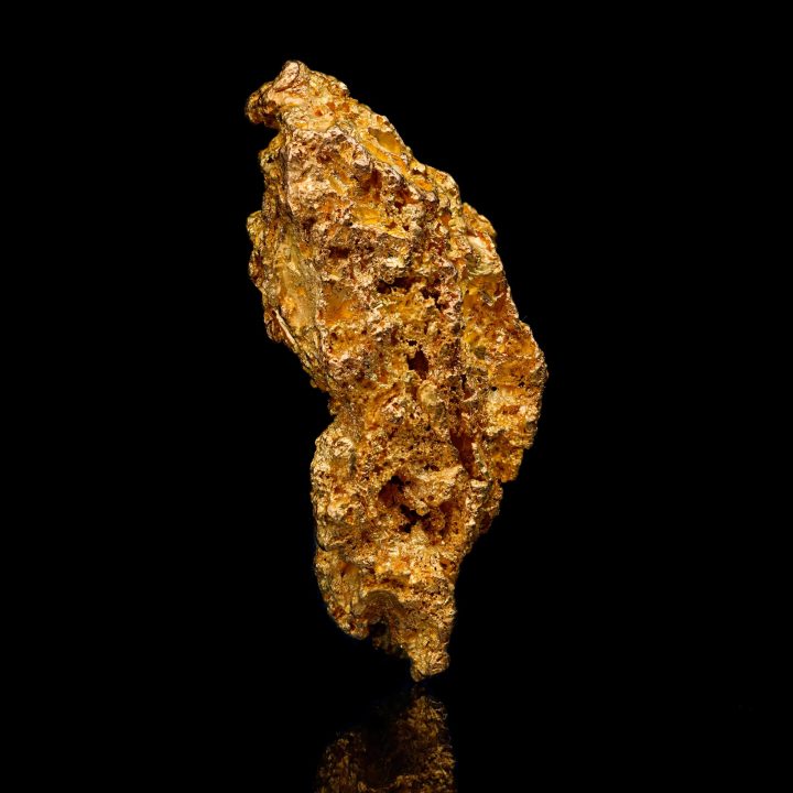 Side profile of Crystallized Gold – Mockingbird Mine, California – 25.65 g.