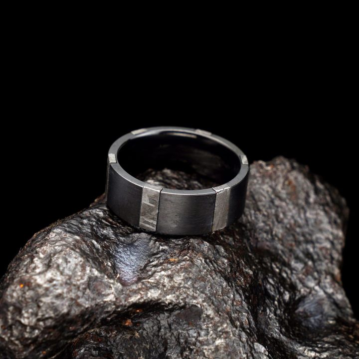 Unique Handcrafted Men’s Muonionalusta Meteorite Ring