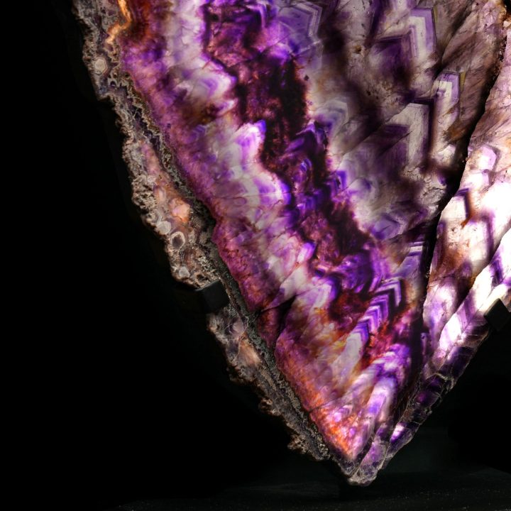 Genuine Chevron Amethyst Slice Lamp on Stand – Natural Crystal Lighting