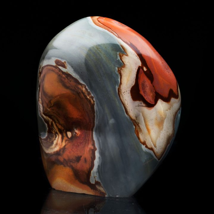 Hand‑Polished Jasper Freeform Sculpture – Natural Décor Stone