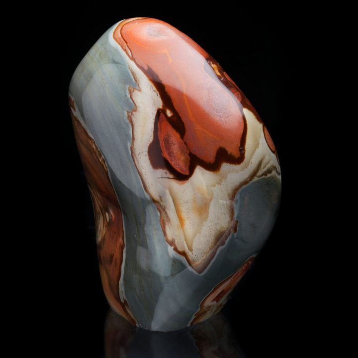 Hand‑Polished Jasper Freeform Sculpture – Natural Décor Stone