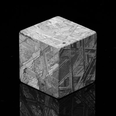 216g Authentic Muonionalusta Meteorite Cube with Widmanstätten Pattern