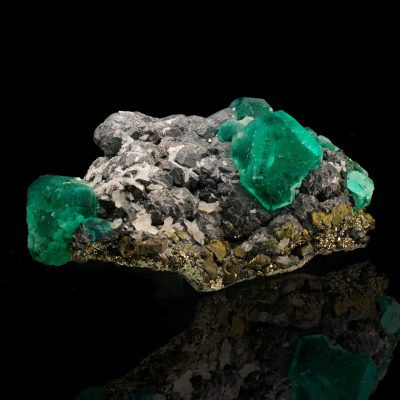 Museum‑Quality Fluorite on Galena and Pyrite Matrix from Peru – Collector Specimen