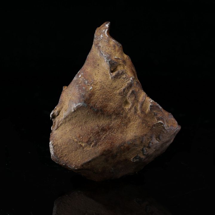 Authentic Gebel Kamil Nickel‑Iron Meteorite Fragment from Egypt – 105g