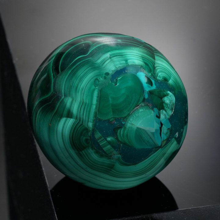 Hand Polished Genuine Malachite Sphere from the DRC – 1 lb